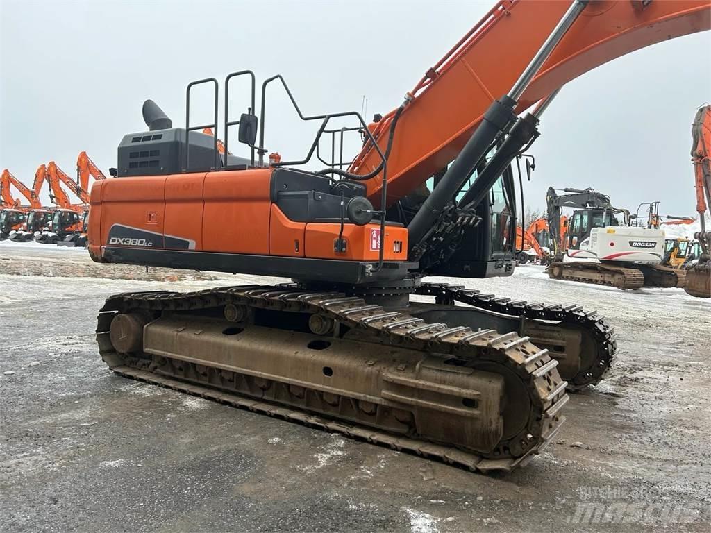 Doosan DX380LC-5 Bandgrävare