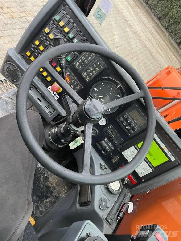 Demag AC 40-1 City Allterrängkranar