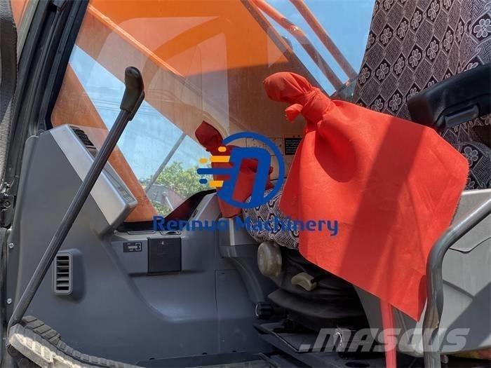 Doosan DX 260LC Bandgrävare