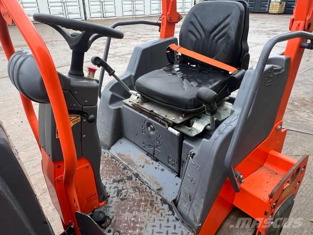 Hamm HD 12 VV Tvåvalsvältar