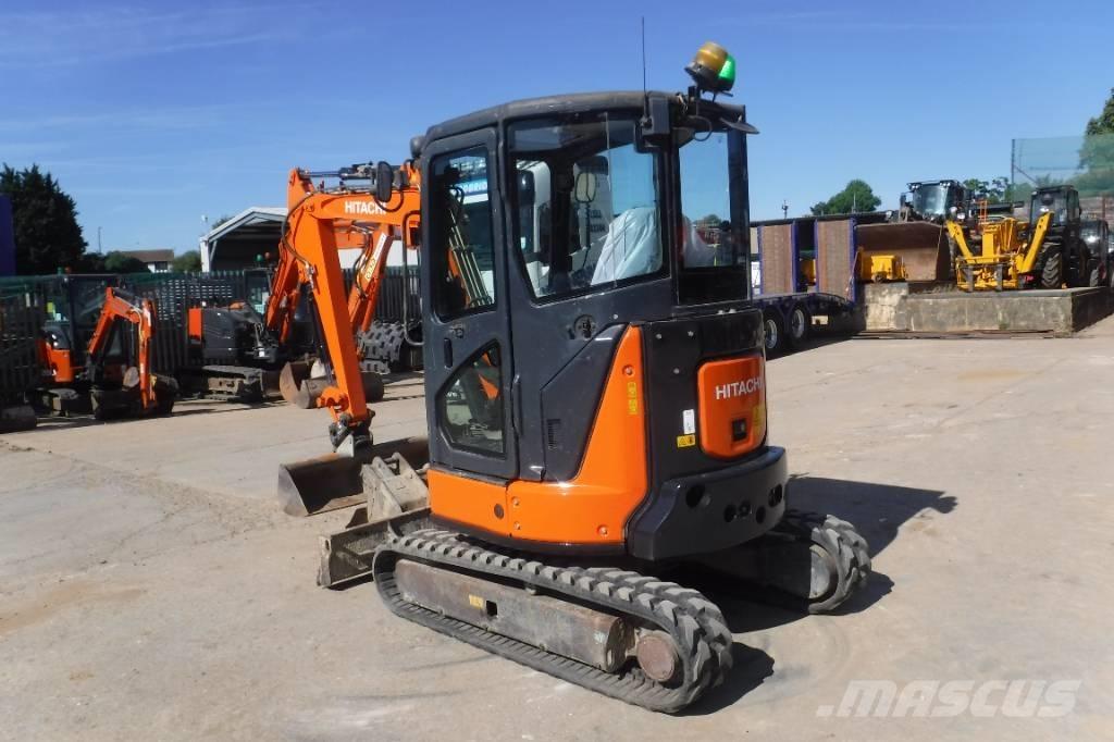 Hitachi ZX 33 U-5A Minigrävare < 7t