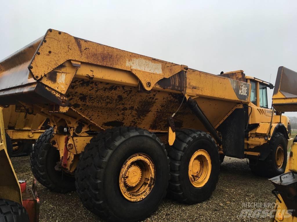 Volvo A30E Midjestyrd dumper