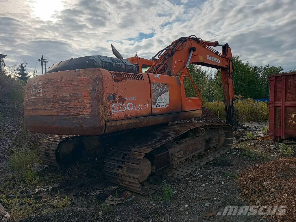 Daewoo S-250 LC-V Bandgrävare