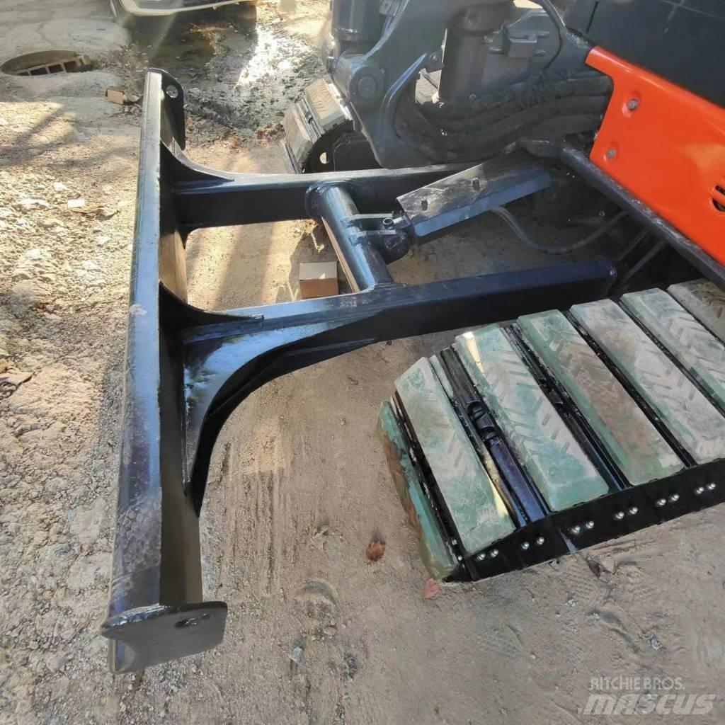 Hitachi ZX 50 U Minigrävare < 7t