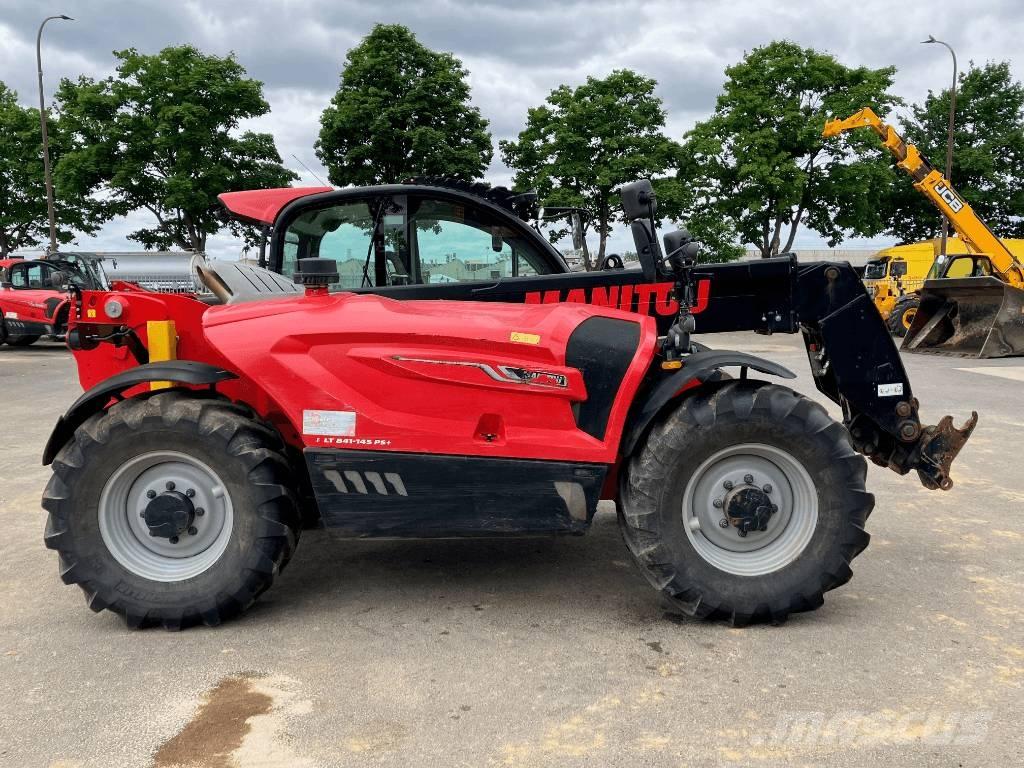 Manitou 841-145 PS + Traktorer