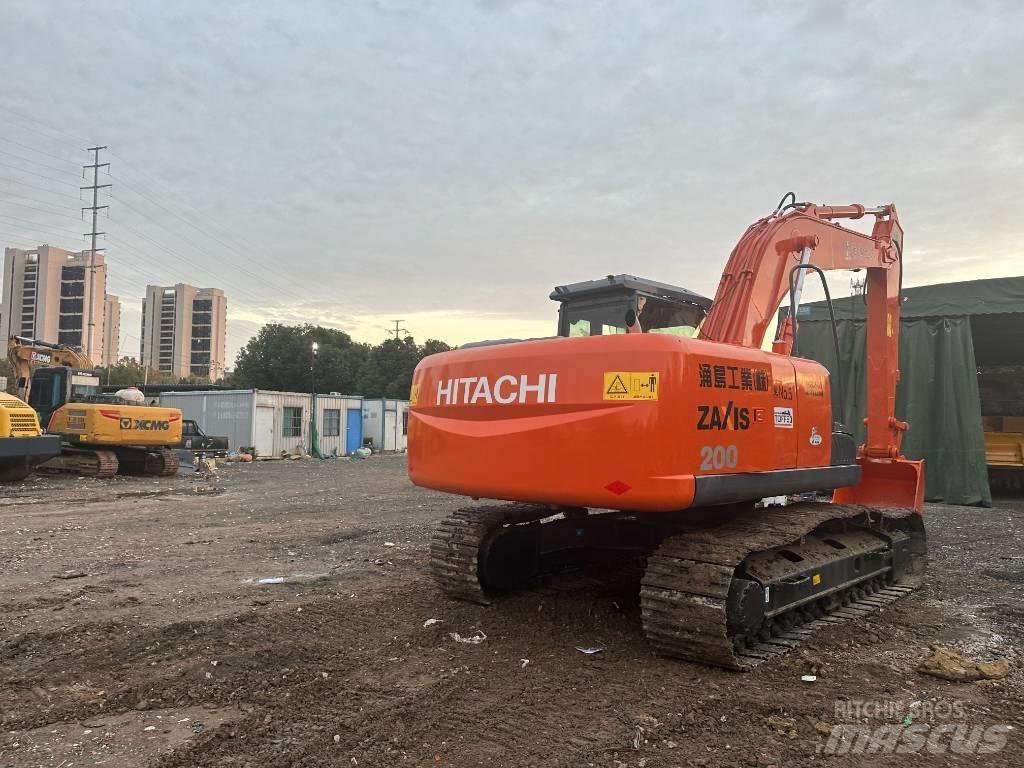 Hitachi ZX 200 Bandgrävare