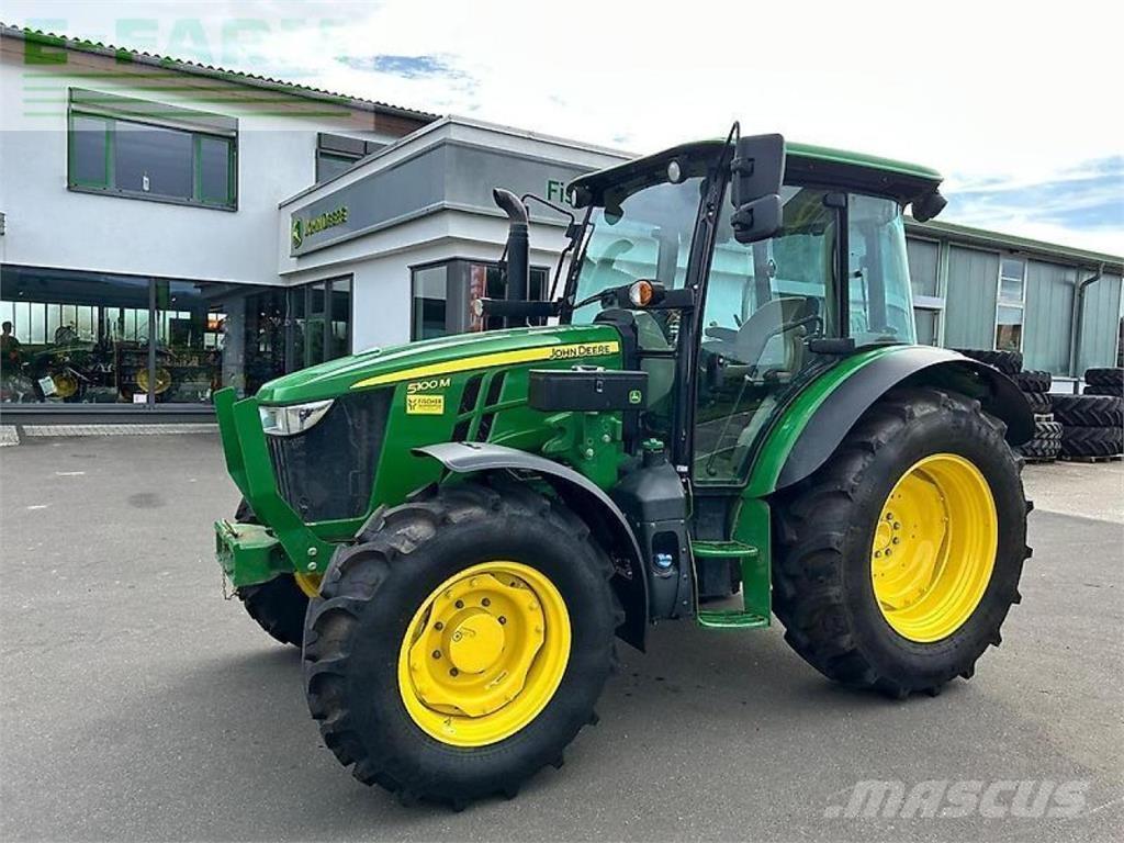 John Deere 5100m Traktorer