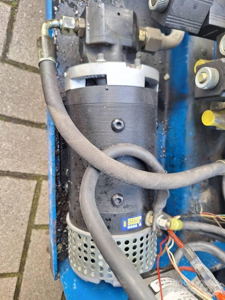 UpRight X32N Saxliftar