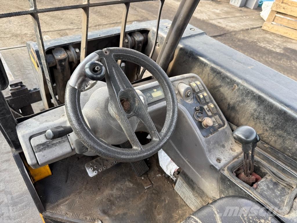 JCB Teletruk 30 D Teleskoplastare