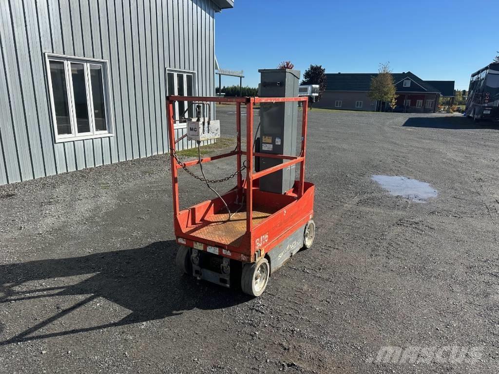 SkyJack SJ 16 Personhissar och andra hissar