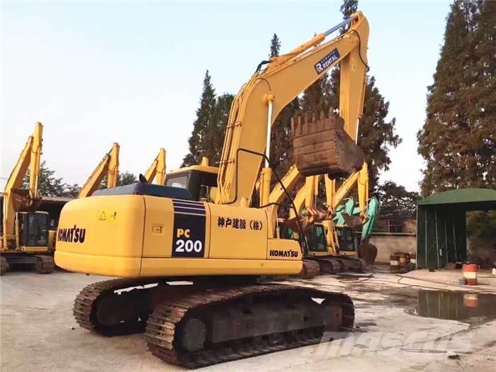 Komatsu PC 200-7 Bandgrävare