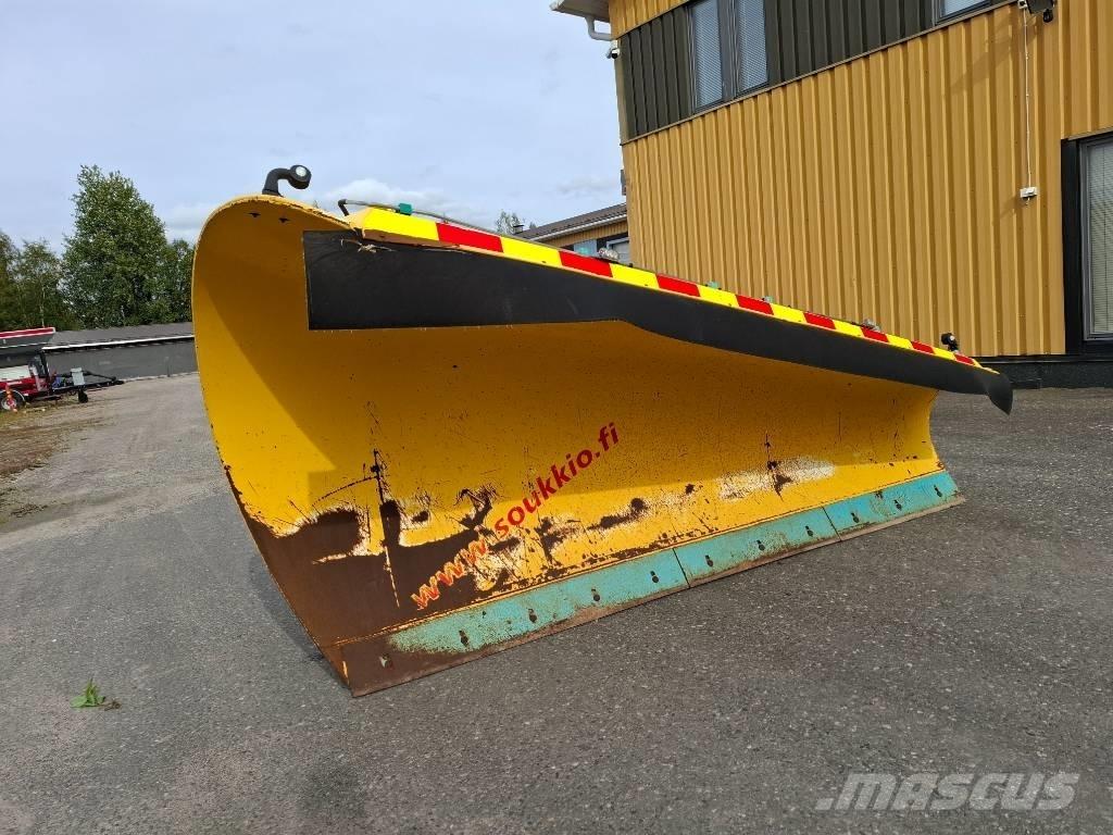 Soukkio AK 3400 Snöblad och plogar