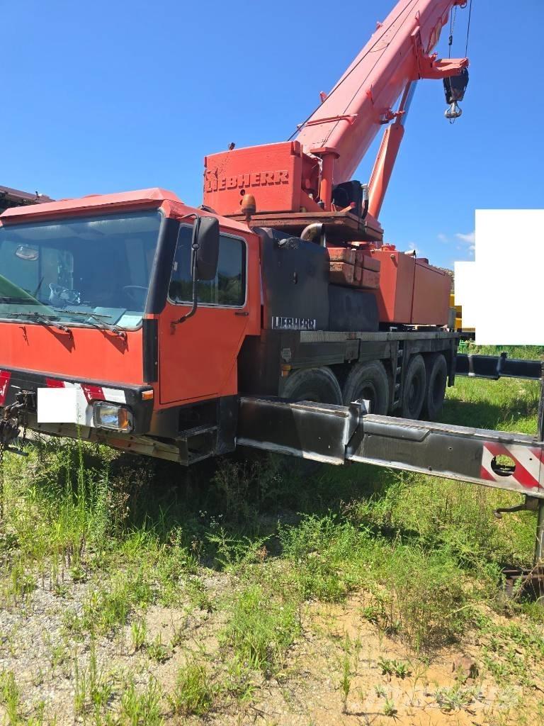 Liebherr LTM 1090-2 Allterrängkranar