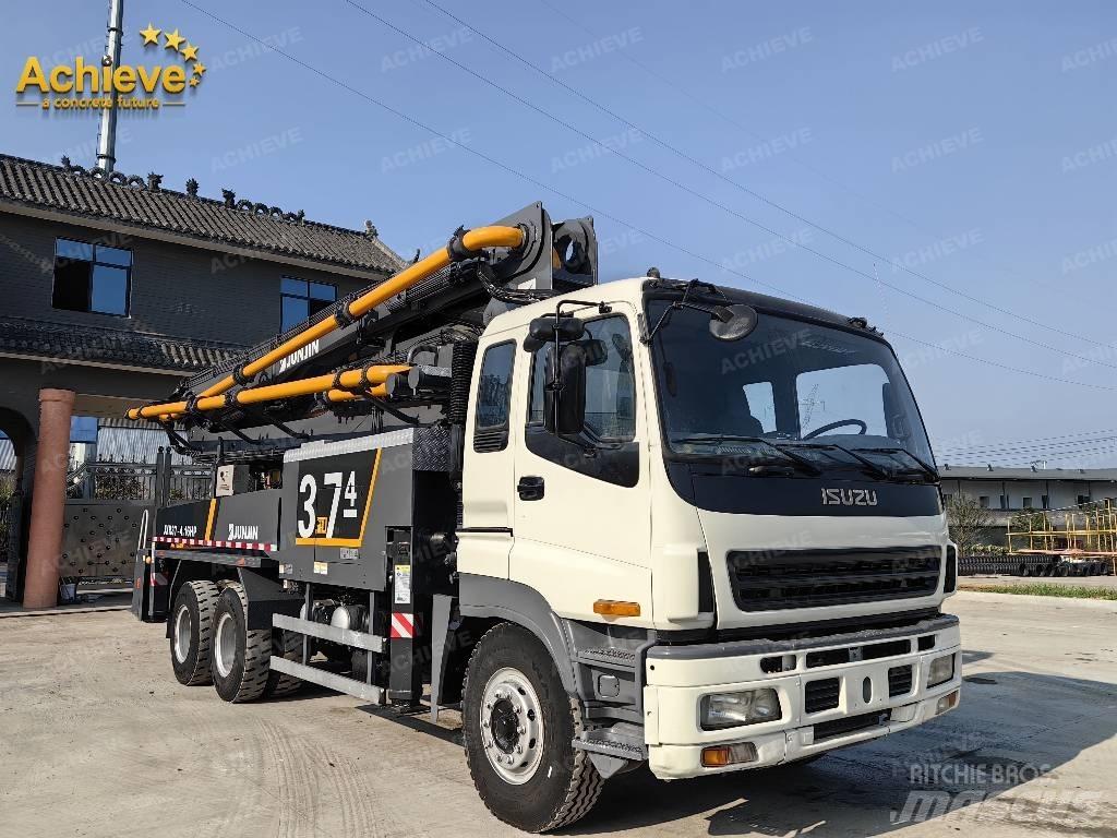 Junjin JUNJIN M37-4 Lastbilar med betongpump