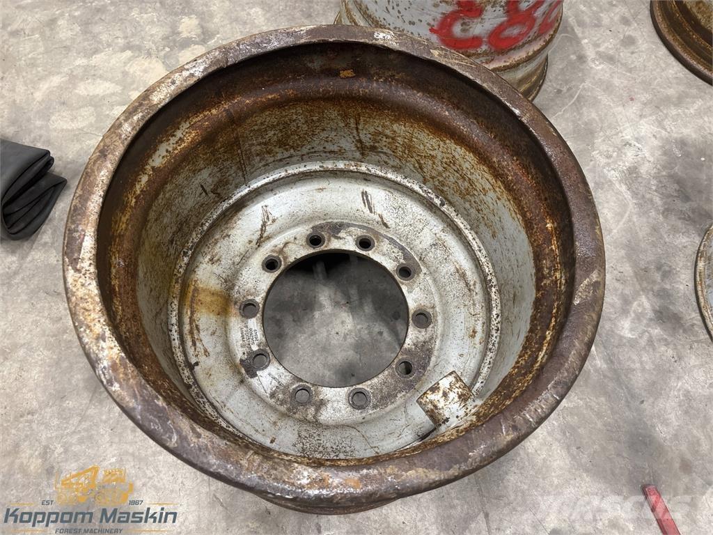 Valmet 860 24x26,5 Däck, hjul och fälgar