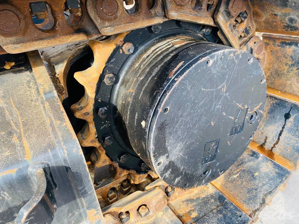 CAT 325 Bandgrävare