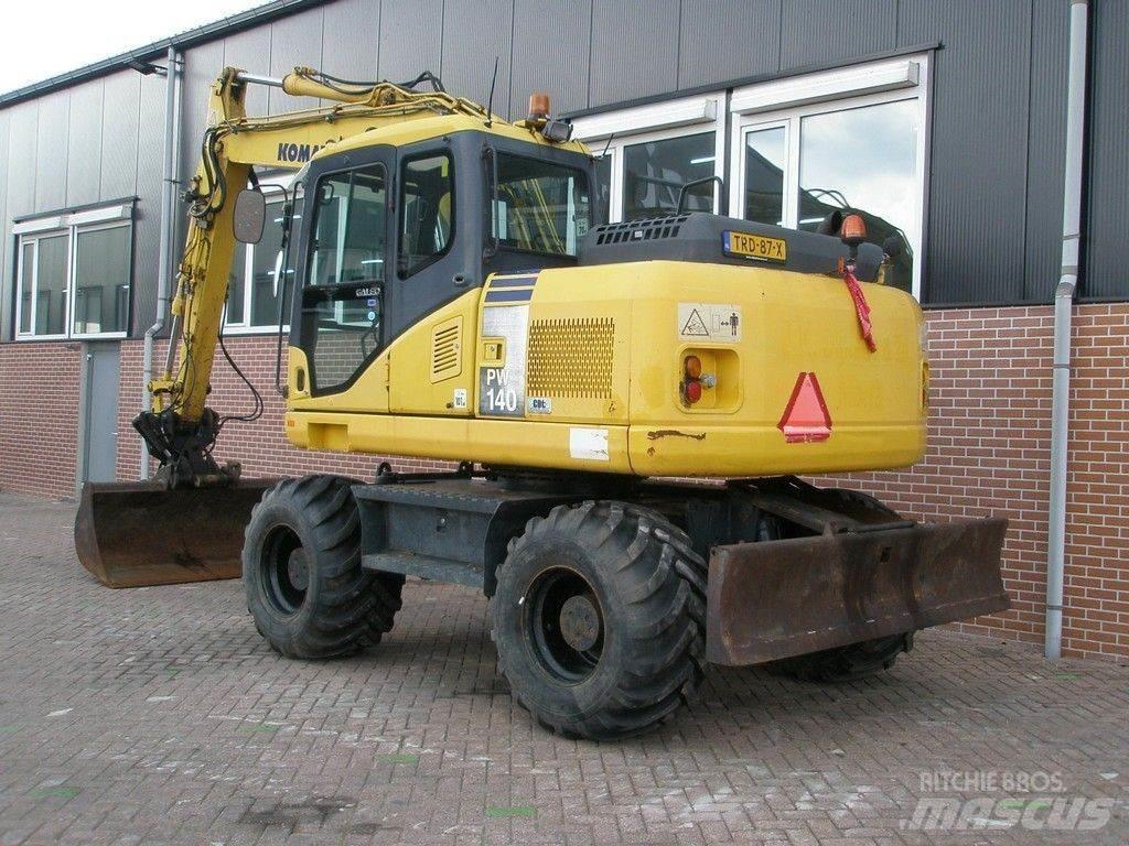 Komatsu PW140-7 Hjulgrävare