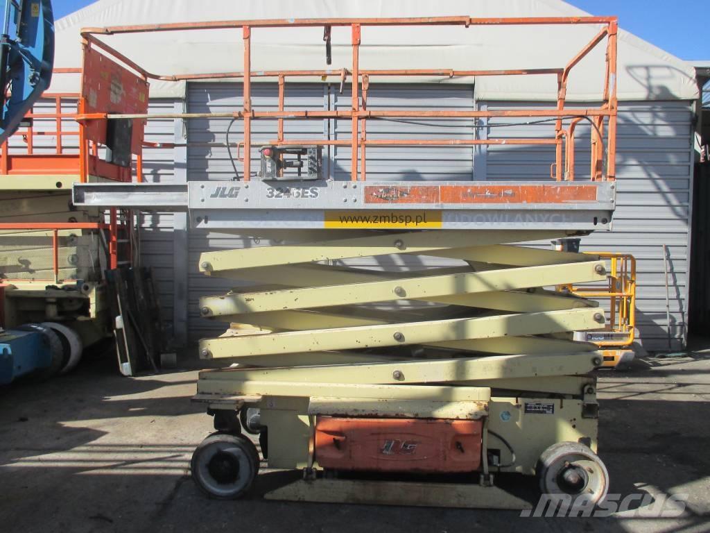 JLG 3246 ES Saxliftar