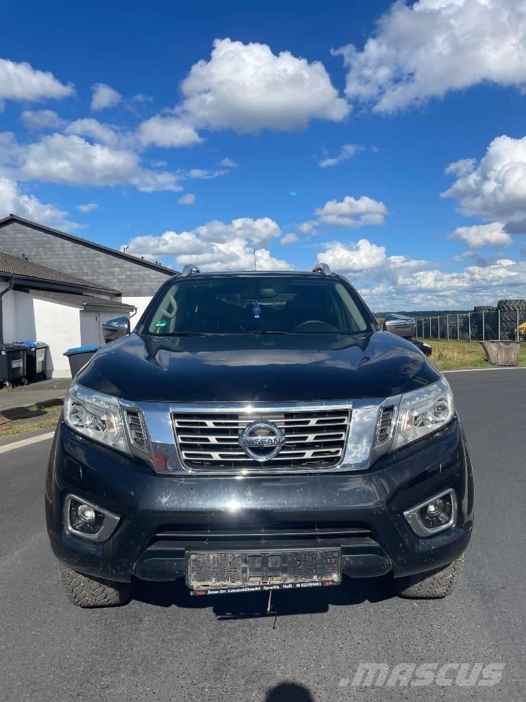 Nissan Navara Flakbilar/Pickuper