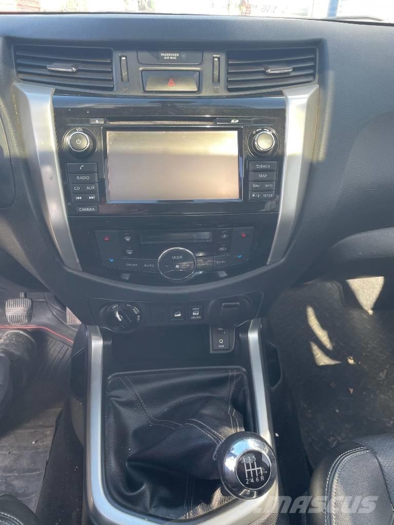 Nissan Navara Flakbilar/Pickuper