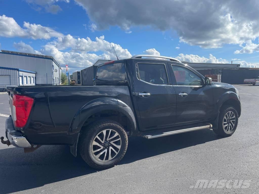 Nissan Navara Flakbilar/Pickuper