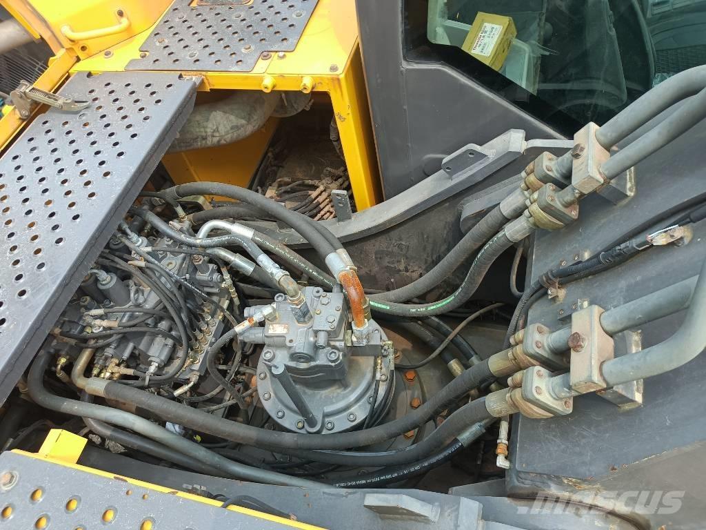 Volvo ec250 Bandgrävare