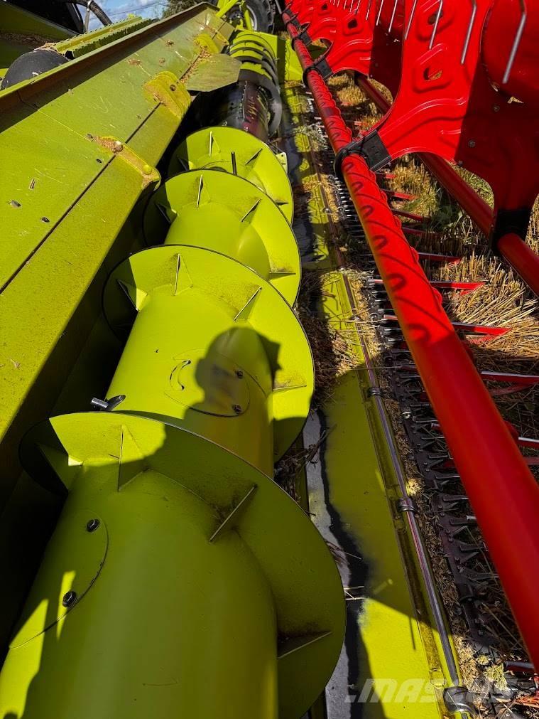 CLAAS Lexion 6700 Skördetröskor