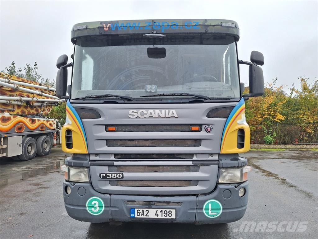 Scania P 380 CB8X4 Chassier