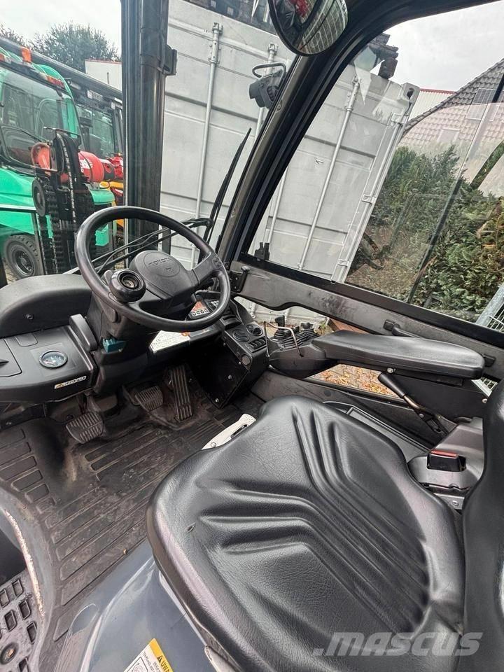 Toyota 8 FGKF 20 Gasolmotviktstruckar