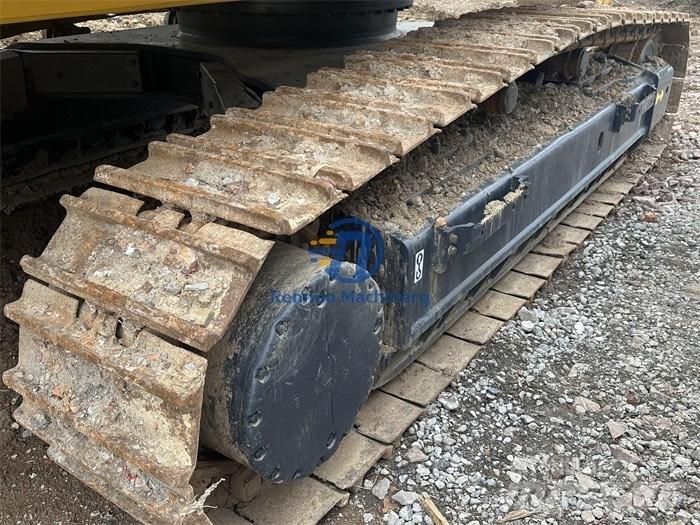 Komatsu PC450-8 Bandgrävare