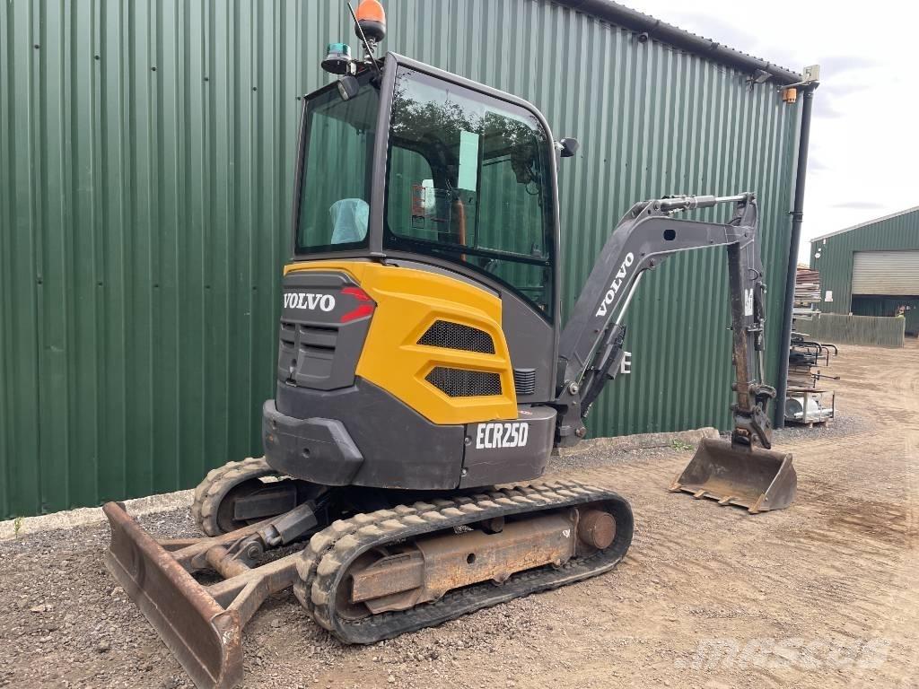 Volvo ECR 25 D Minigrävare < 7t