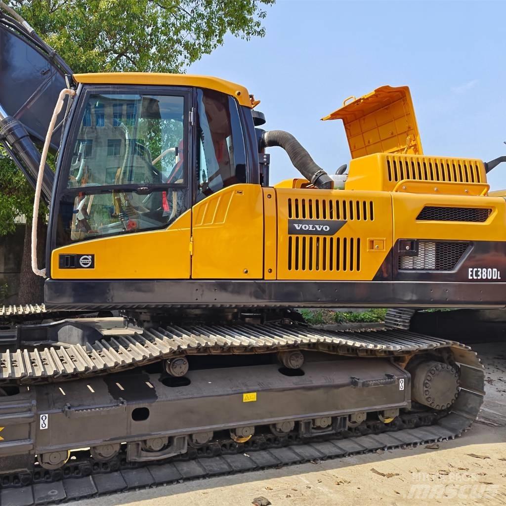 Volvo EC 380 D L Bandgrävare