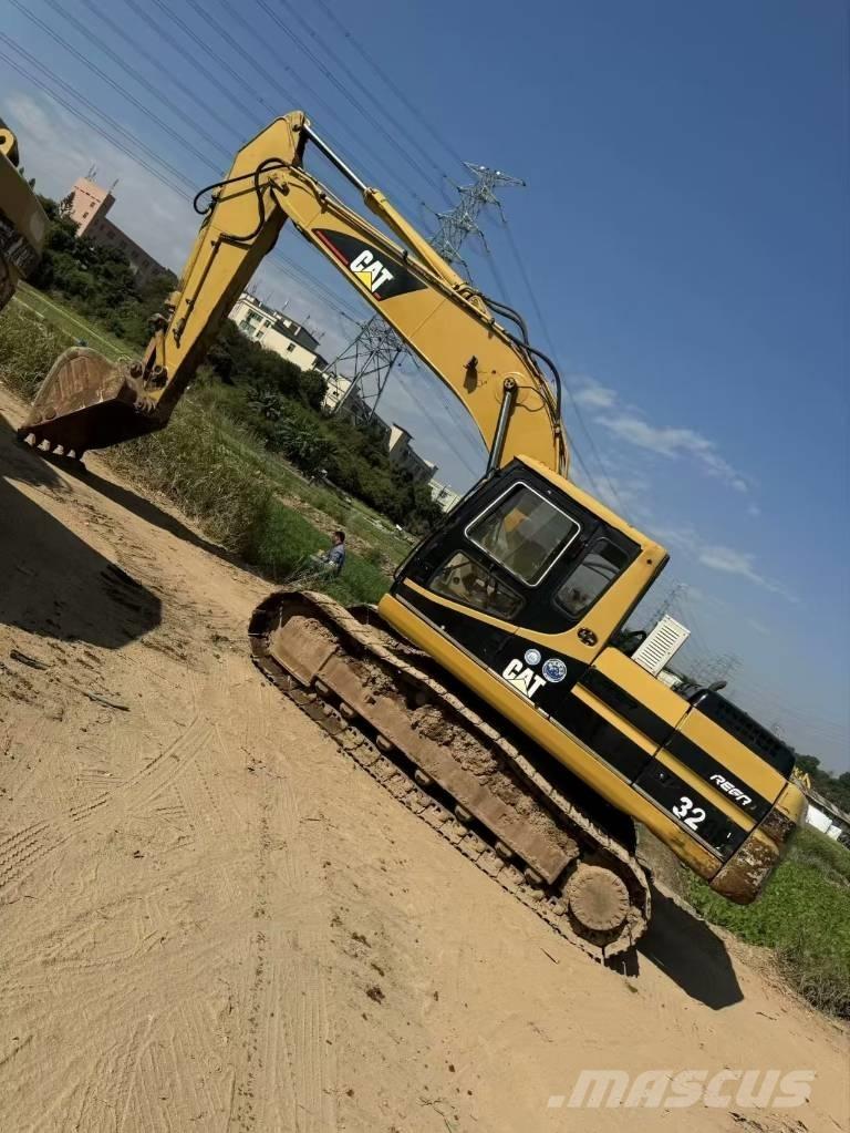 CAT 320 B Bandgrävare