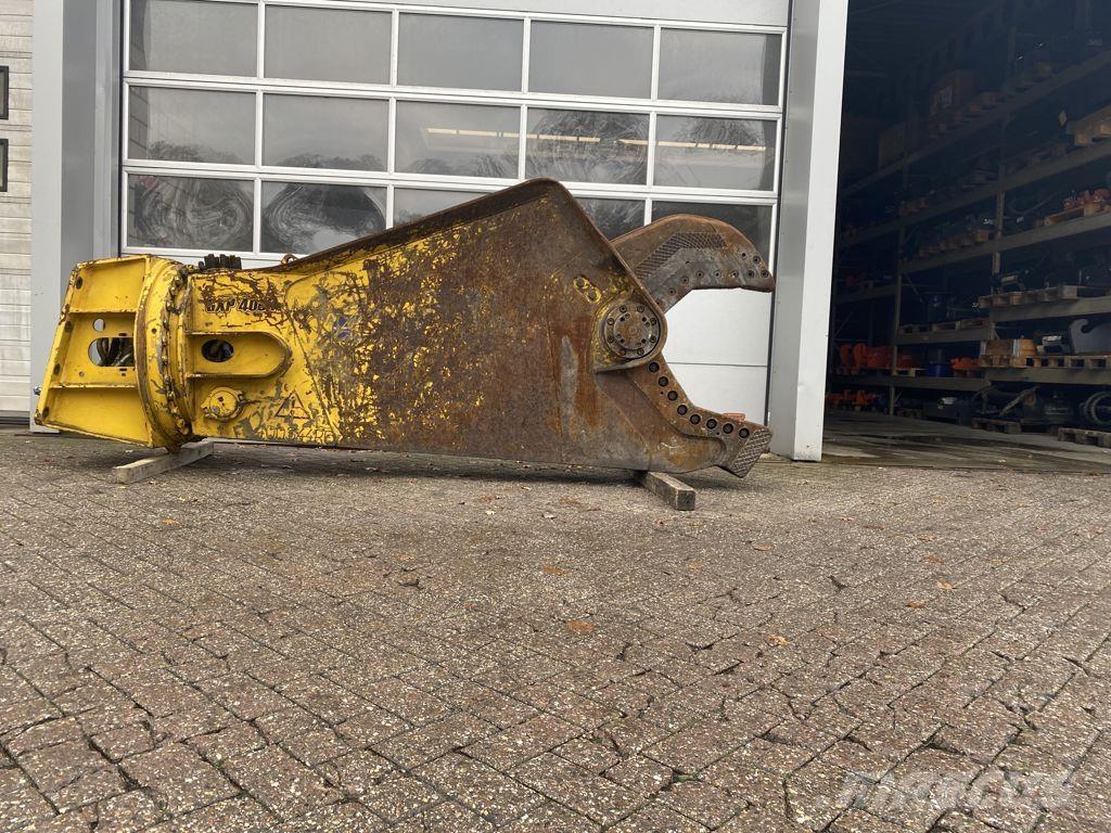 Genesis GXP 400R Asfaltsskärare