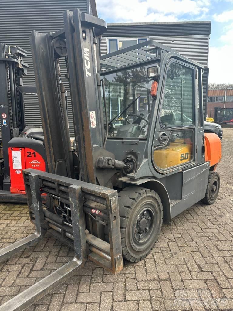 TCM FD 50 T2 Dieselmotviktstruckar