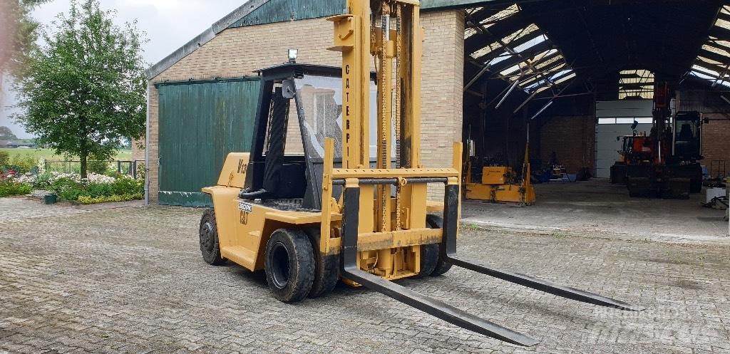 CAT 12000 KG Dieselmotviktstruckar