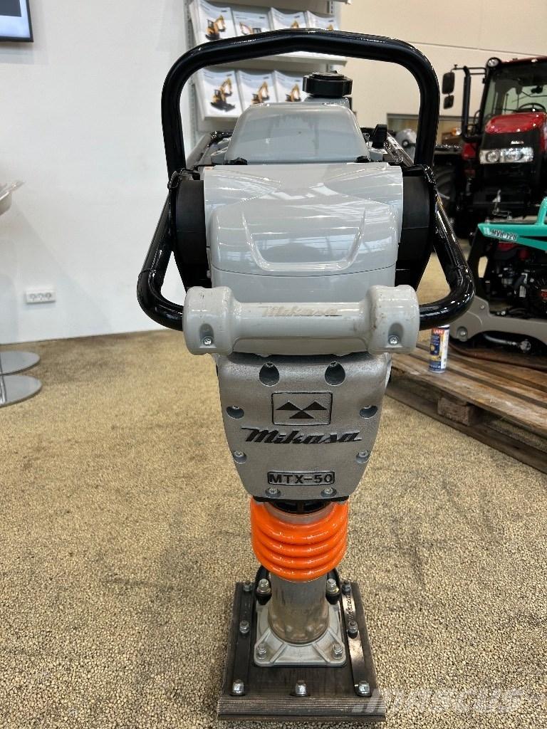 Mikasa MTX 50 Stampar