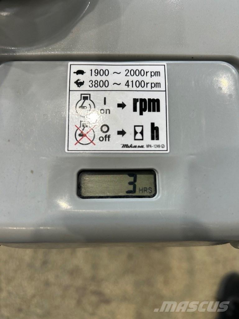 Mikasa MTX 50 Stampar