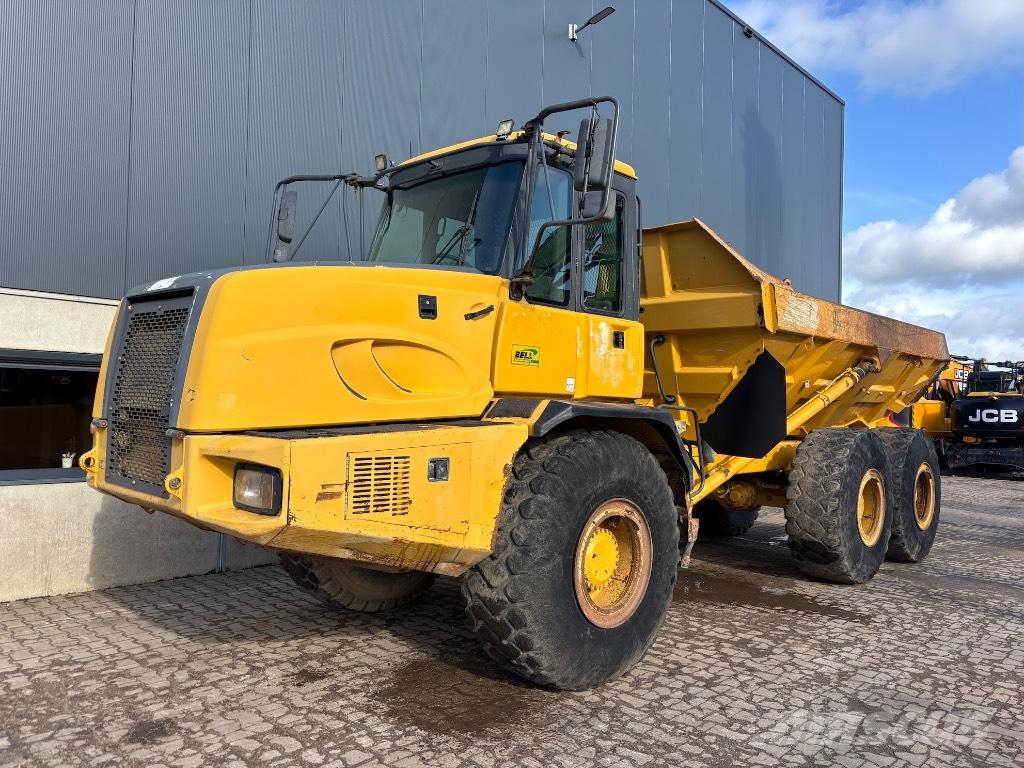 Bell B 25 D Midjestyrd dumper