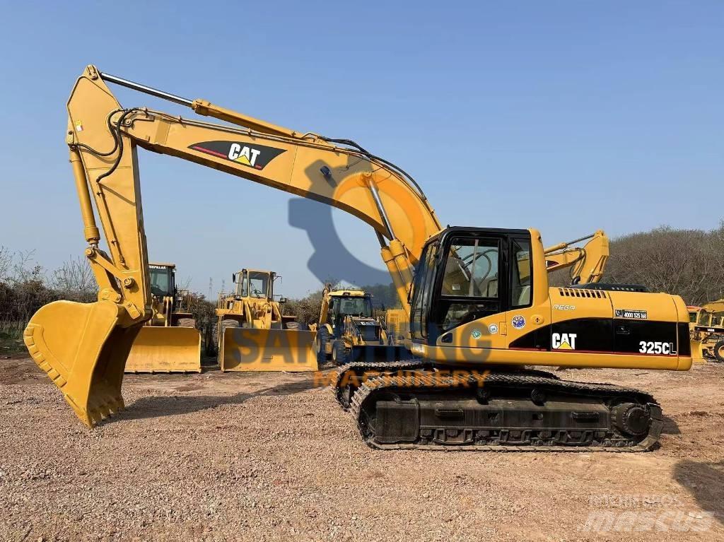 CAT 325 CL Bandgrävare