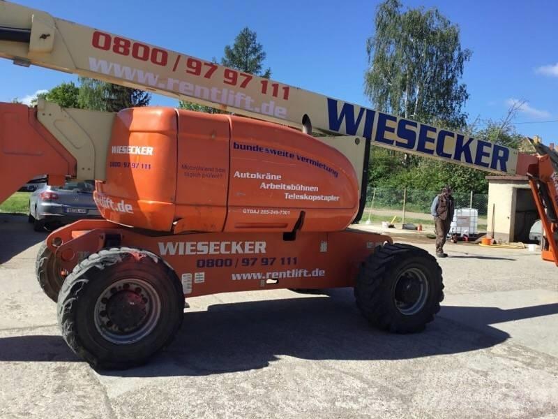 JLG 800 AJ Bomliftar