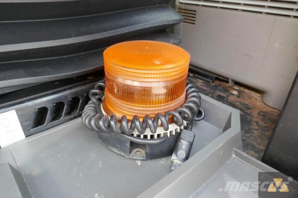 CAT 320 Bandgrävare