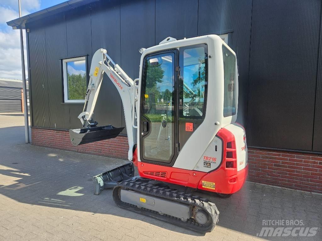 Takeuchi TB 216 Minigrävare < 7t