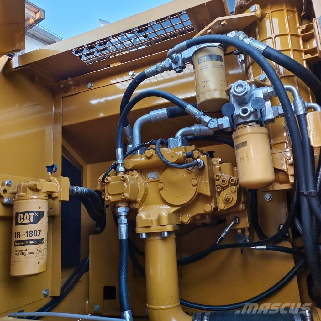 CAT 336 D 2  L Bandgrävare
