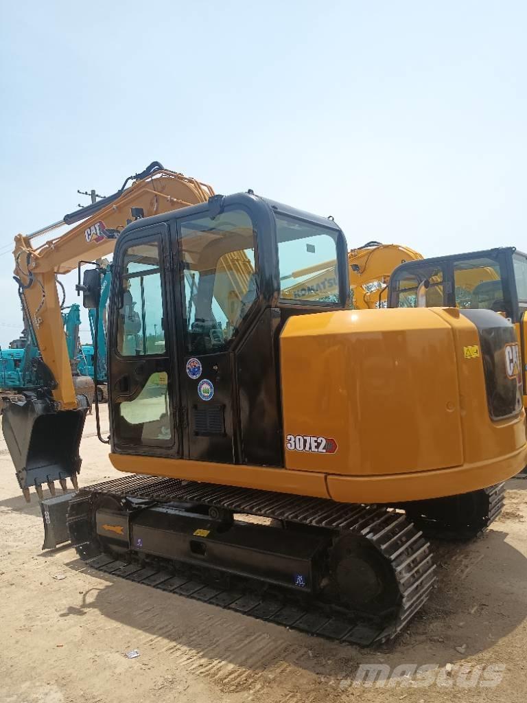 CAT 307E2 Midigrävmaskiner 7t - 12t