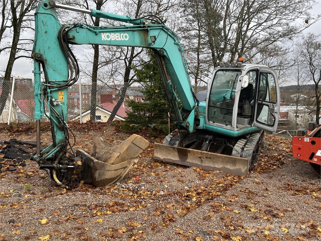 Kobelco 80 MSR Midigrävmaskiner 7t - 12t