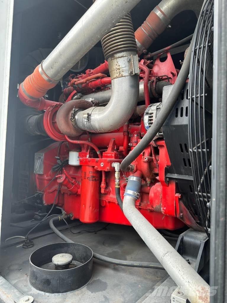 Cummins C300D6R Dieselgeneratorer