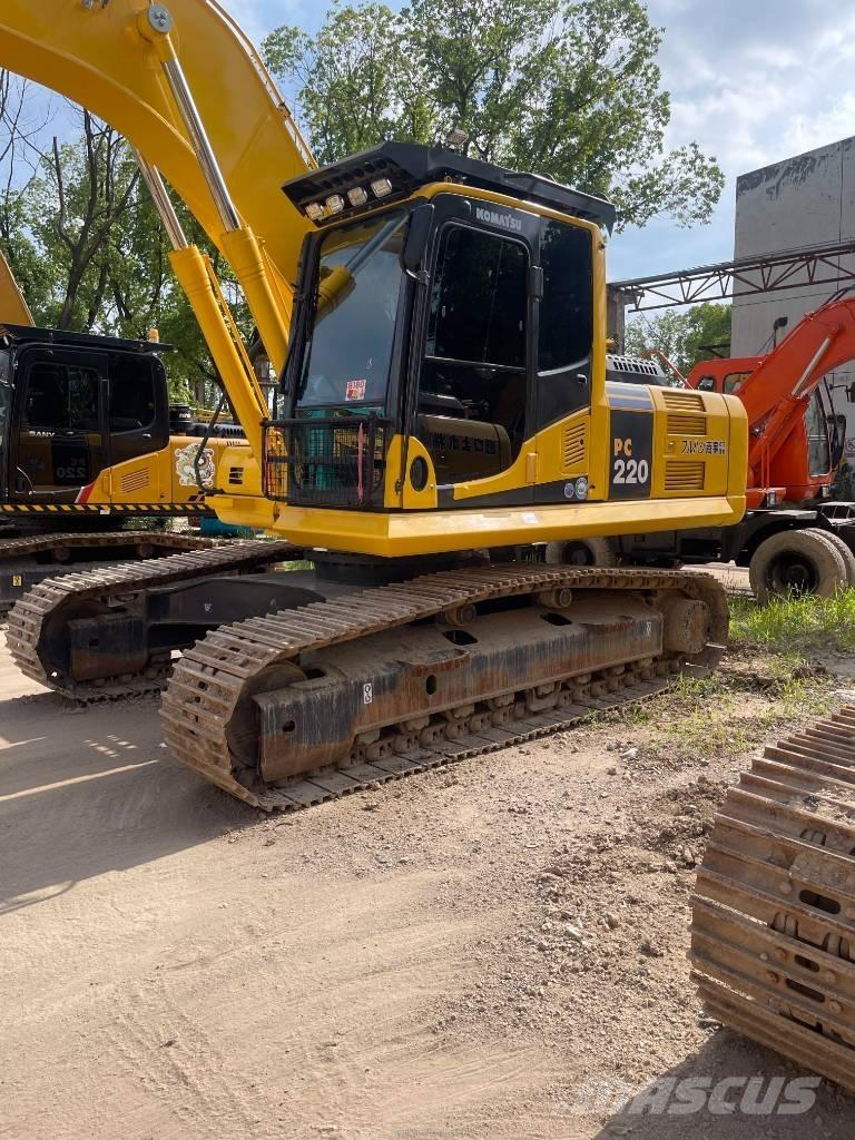 Komatsu pc220-8 Bandgrävare