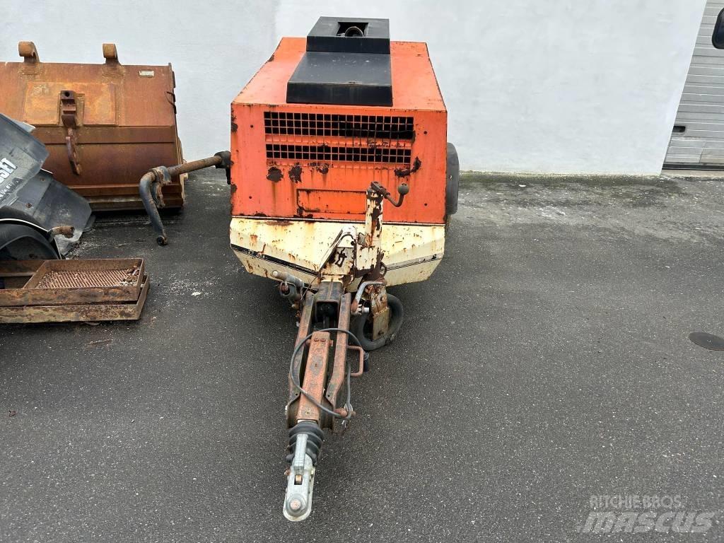 Brinkmann C 260 Lastbilar med betongpump