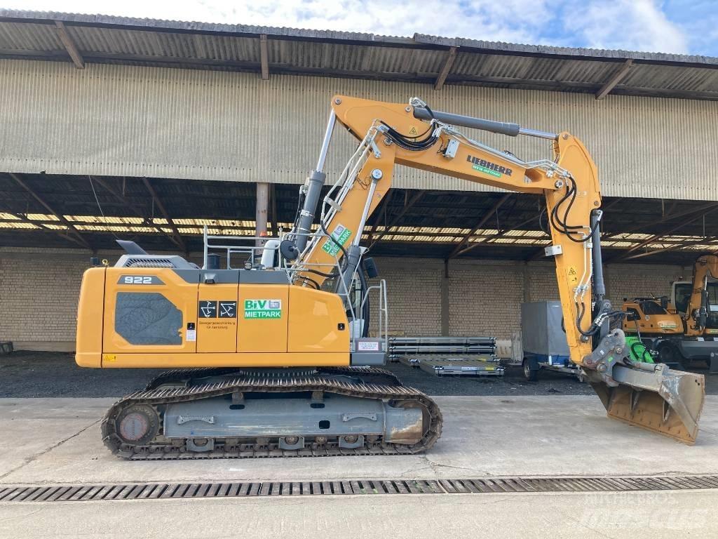 Liebherr R 922 Bandgrävare